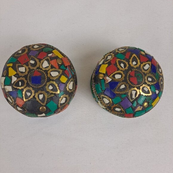 Set of 2  Round Trinket Boxes Multicolor Stone Covered Removable Lids Handmade - Picture 2 of 10